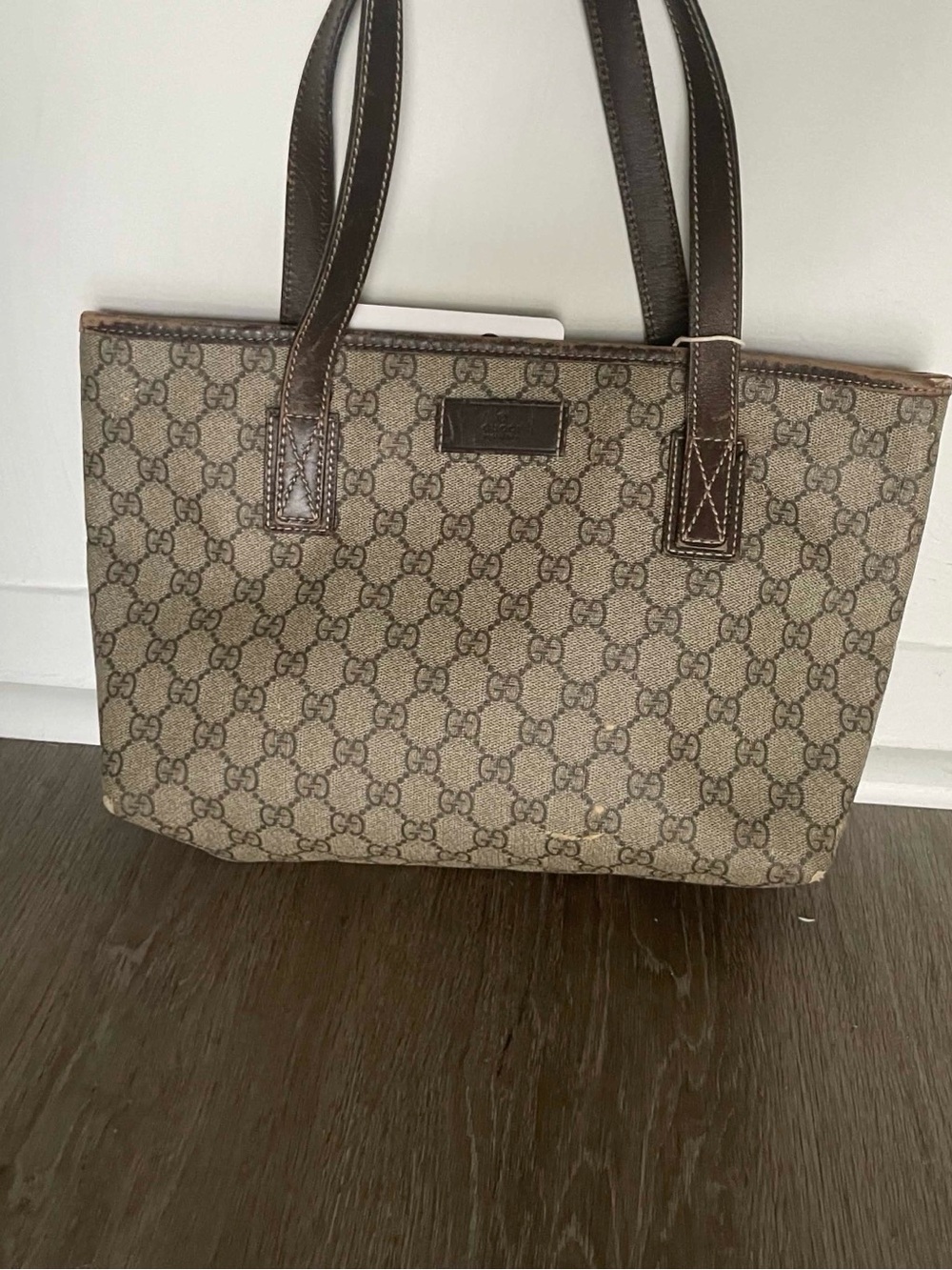 💯AUTHENTIC Gucci Beige GG Supreme Canvas with Brown Leather Trim